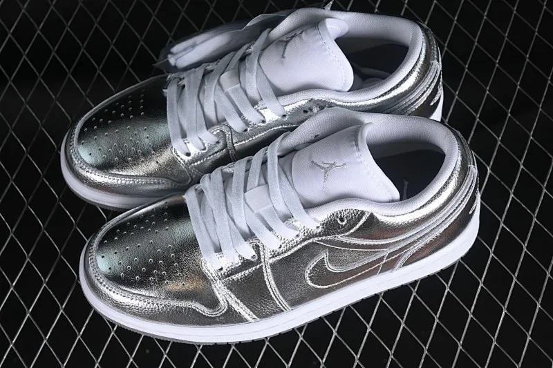 All categories Air Jordan Jordan series basketball shoes Air Jordan 1 Low Air Jordan 1 Low "Metallic Silver" AJ1 Joe 1 gray silver low-top cultural casual sneakers FN5030-001